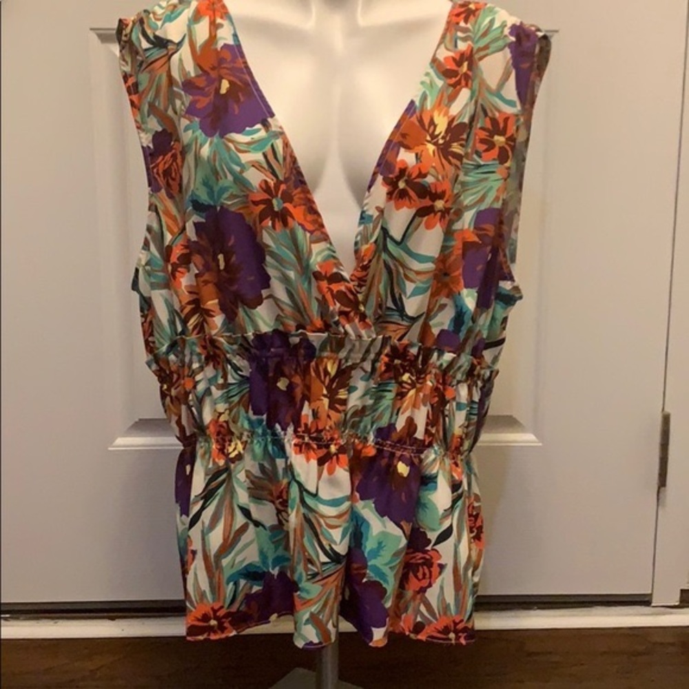 Gibson Latimer- Floral Print Sleeveless Peplum Top